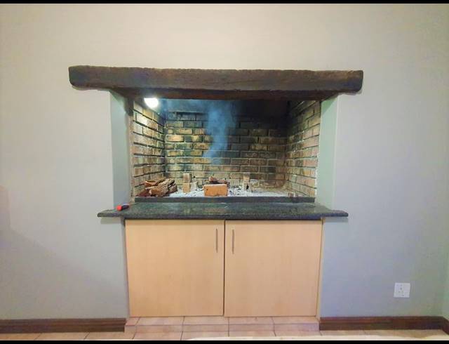 3 BEDROOM HOUSE FOR SALE IN GLENWOOD